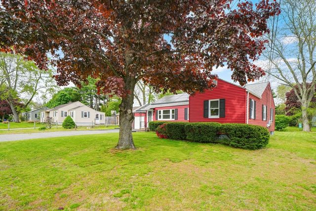 45 Juniper Dr, Springfield, MA 01119