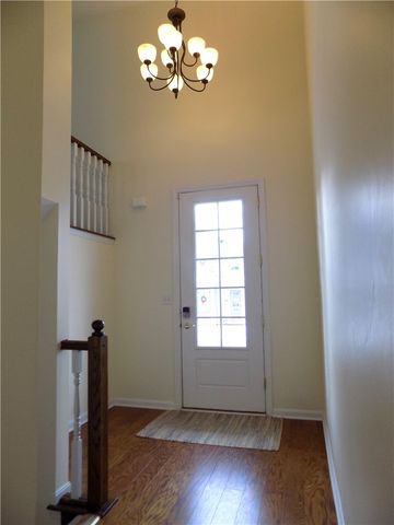 221 Riverfront St, Oakmont, PA 15139