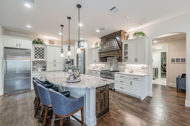 5071 Judy Drive, Midlothian, TX 76065