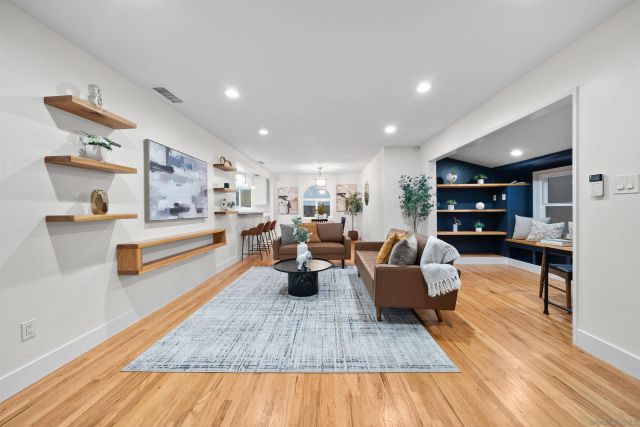 1728 Friedrick Dr, San Diego, CA 92104