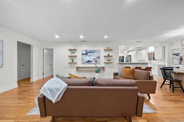 1728 Friedrick Dr, San Diego, CA 92104