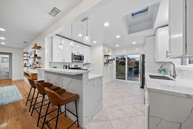 1728 Friedrick Dr, San Diego, CA 92104