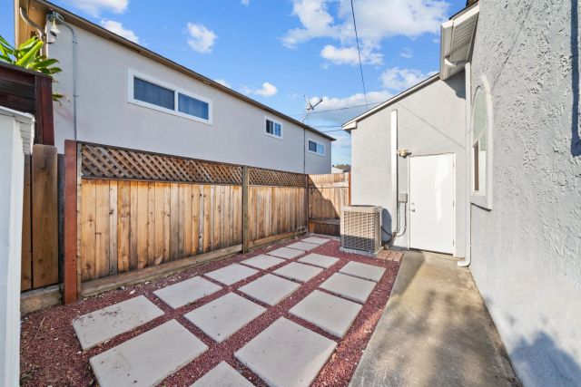 1728 Friedrick Dr, San Diego, CA 92104