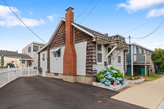 31 Highland Avenue, Hampton, NH 03842