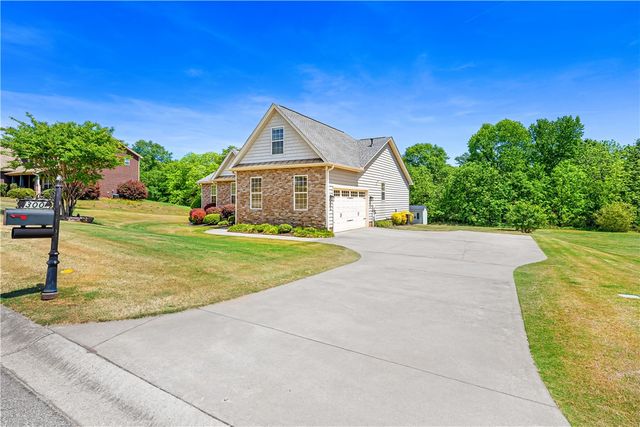 300 Jericho Ridge Trail, Easley, SC 29640