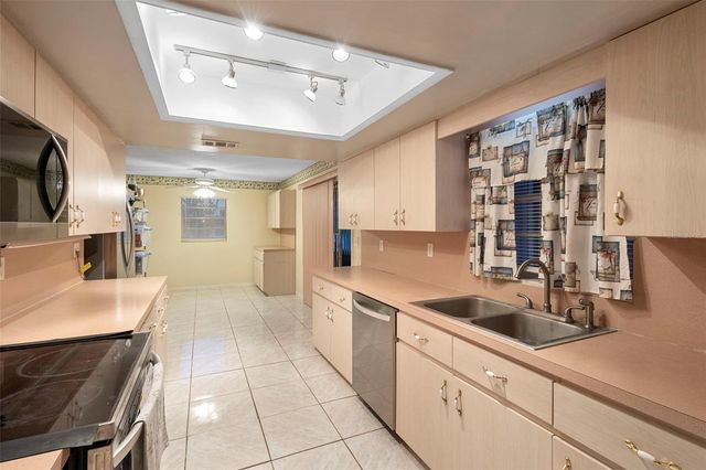 630 GRAND PLAZA DRIVE, Orange City, FL 32763