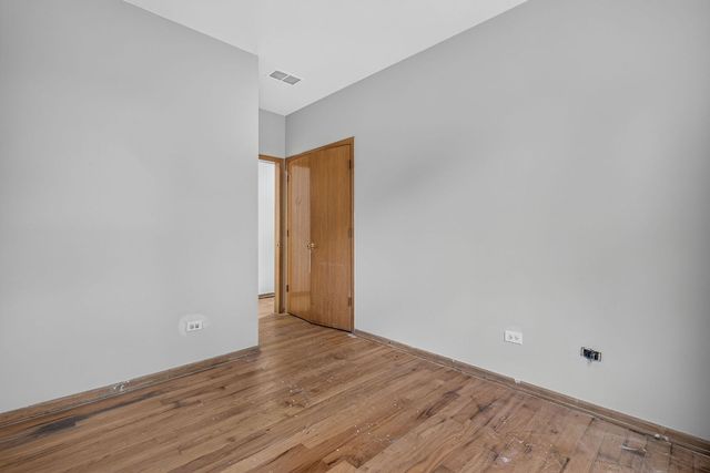 1230 S Lawndale Avenue, Chicago, IL 60623