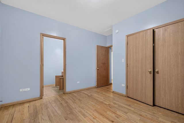 1230 S Lawndale Avenue, Chicago, IL 60623