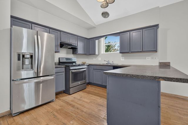 1230 S Lawndale Avenue, Chicago, IL 60623
