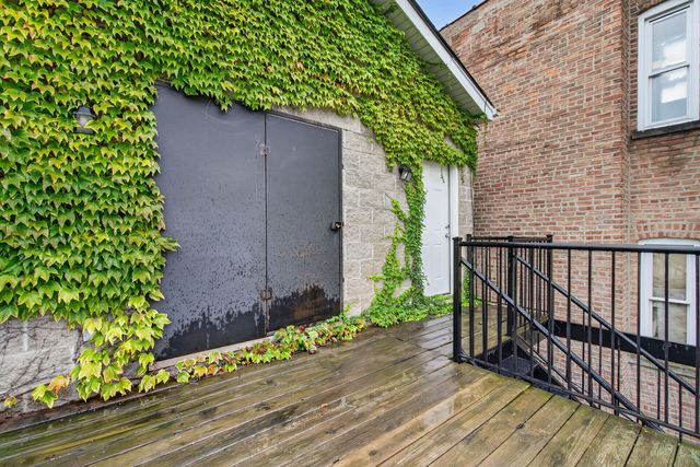 1230 S Lawndale Avenue, Chicago, IL 60623