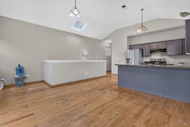 1230 S Lawndale Avenue, Chicago, IL 60623