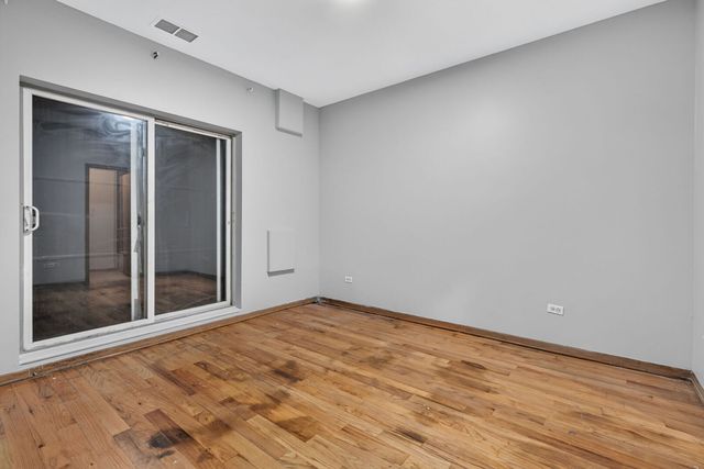1230 S Lawndale Avenue, Chicago, IL 60623