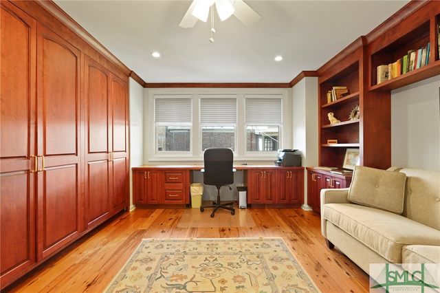 409 E Jones Street, Savannah, GA 31401