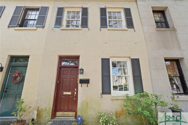 409 E Jones Street, Savannah, GA 31401
