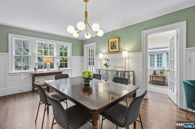 391 Up Mountain Avenue, Montclair, NJ 07043