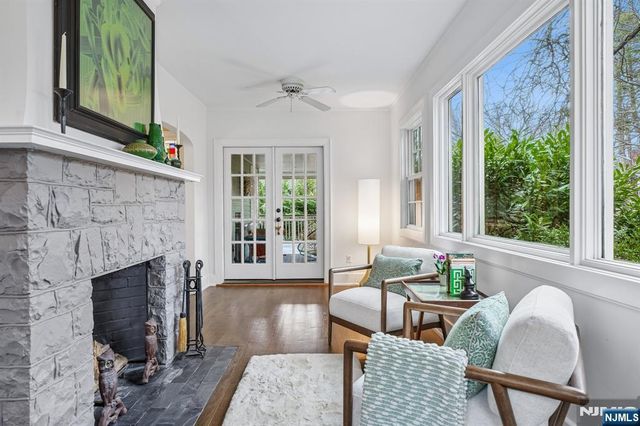 391 Up Mountain Avenue, Montclair, NJ 07043