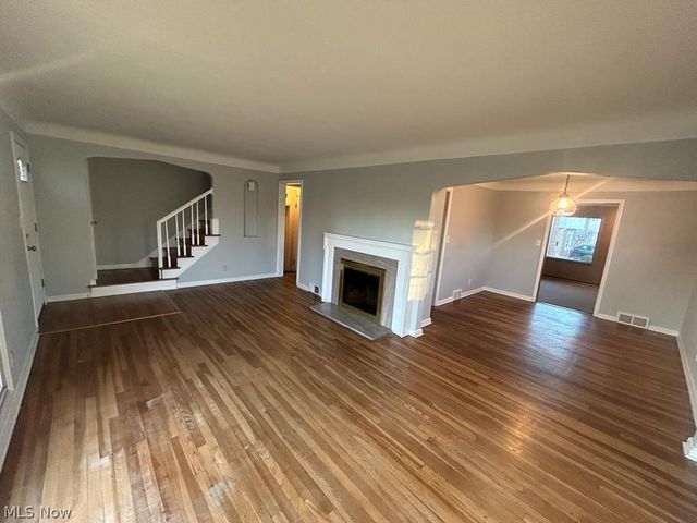 14305 Washington Boulevard, University Heights, OH 44118