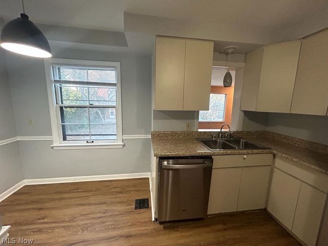 14305 Washington Boulevard, University Heights, OH 44118