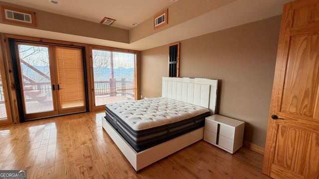 1613 Clark Drive, Hiawassee, GA 30546