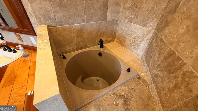 1613 Clark Drive, Hiawassee, GA 30546