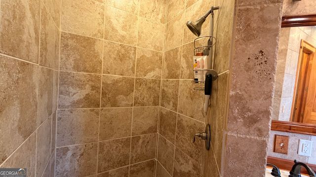 1613 Clark Drive, Hiawassee, GA 30546