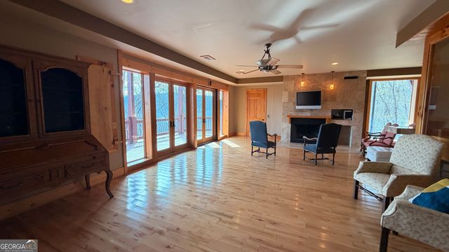 1613 Clark Drive, Hiawassee, GA 30546