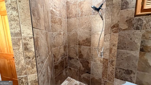 1613 Clark Drive, Hiawassee, GA 30546