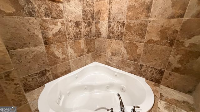 1613 Clark Drive, Hiawassee, GA 30546