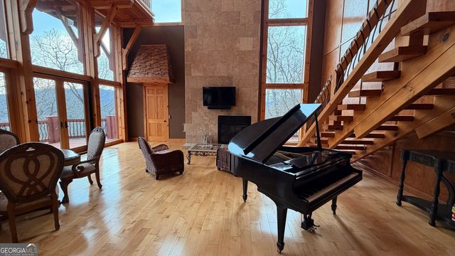 1613 Clark Drive, Hiawassee, GA 30546