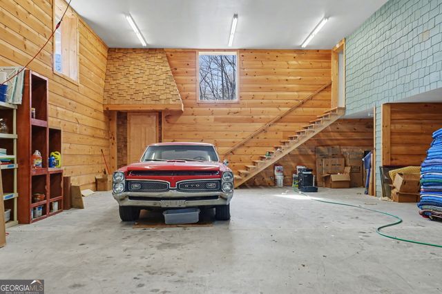 1613 Clark Drive, Hiawassee, GA 30546