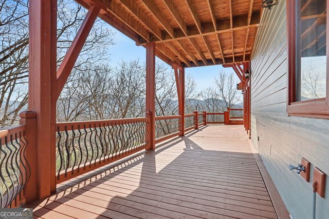 1613 Clark Drive, Hiawassee, GA 30546