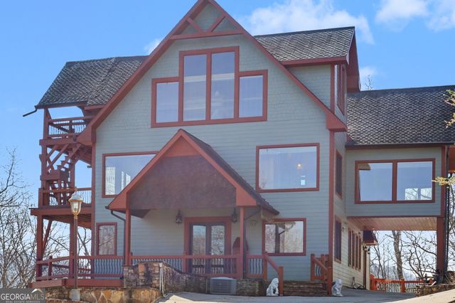 1613 Clark Drive, Hiawassee, GA 30546