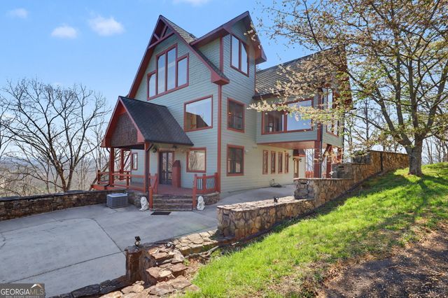 1613 Clark Drive, Hiawassee, GA 30546