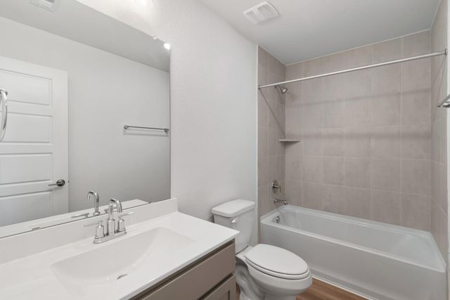 16952 Jim Sharp Drive, Montgomery, TX 77316