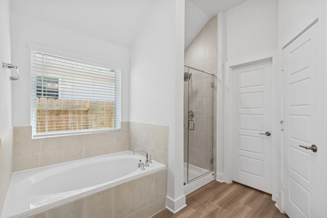 16952 Jim Sharp Drive, Montgomery, TX 77316