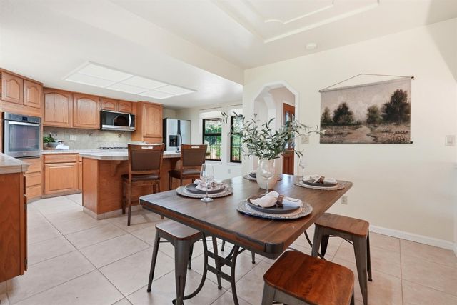 1742 Cherokee Ct, Cool, CA 95614