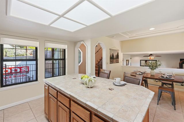 1742 Cherokee Ct, Cool, CA 95614