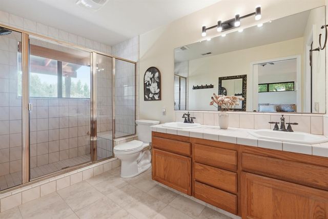 1742 Cherokee Ct, Cool, CA 95614