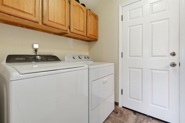 1742 Cherokee Ct, Cool, CA 95614