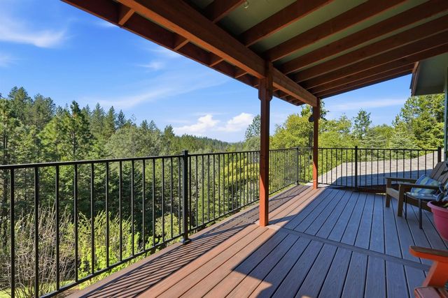 1742 Cherokee Ct, Cool, CA 95614