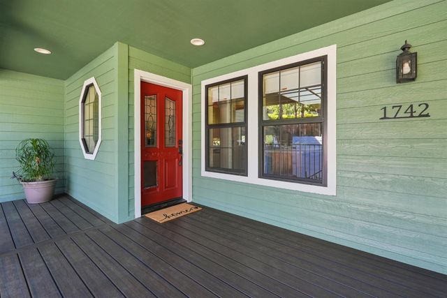 1742 Cherokee Ct, Cool, CA 95614