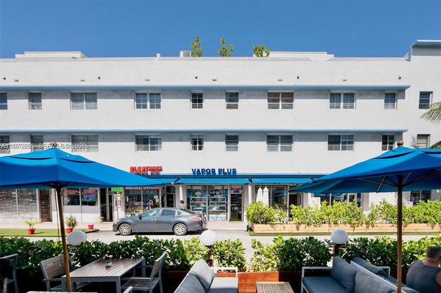 1100 Collins Ave 303, Miami Beach, FL 33139