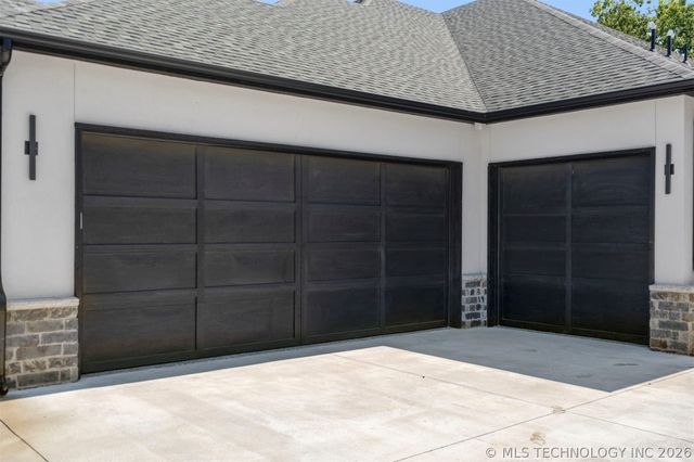 6678 E 123rd Place S, Bixby, OK 74008