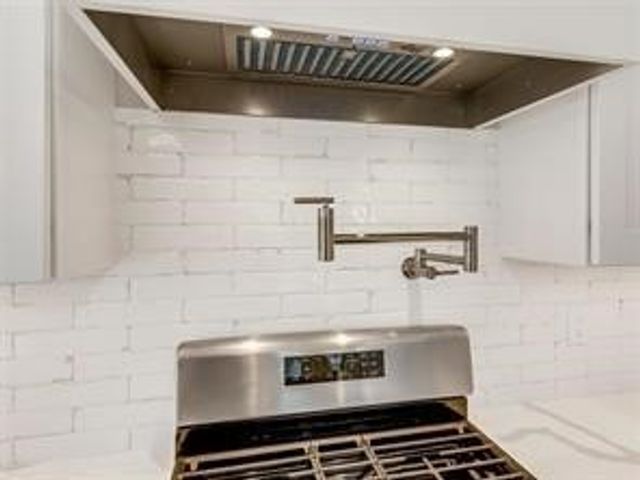 209 Cos Grande, Brighton, NY 14618