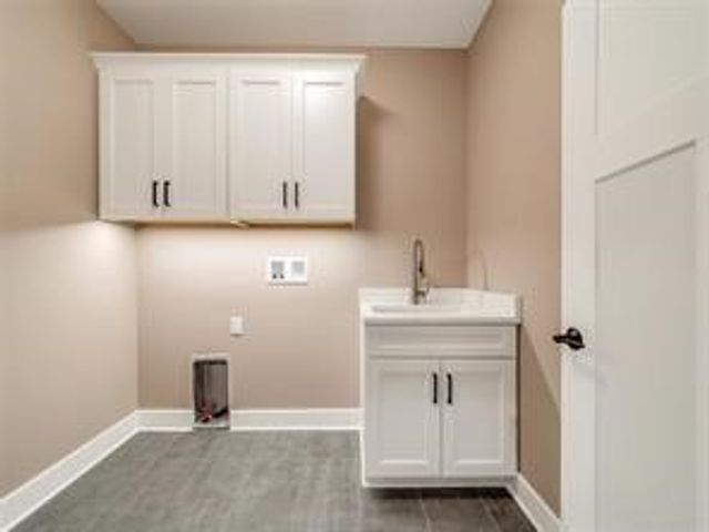 209 Cos Grande, Brighton, NY 14618