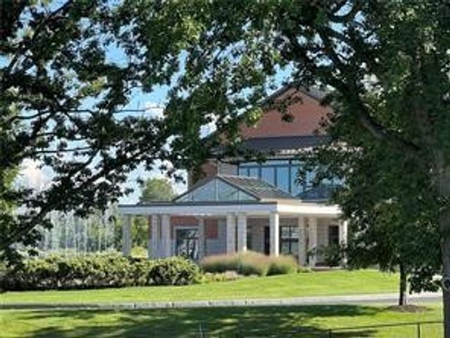 209 Cos Grande, Brighton, NY 14618