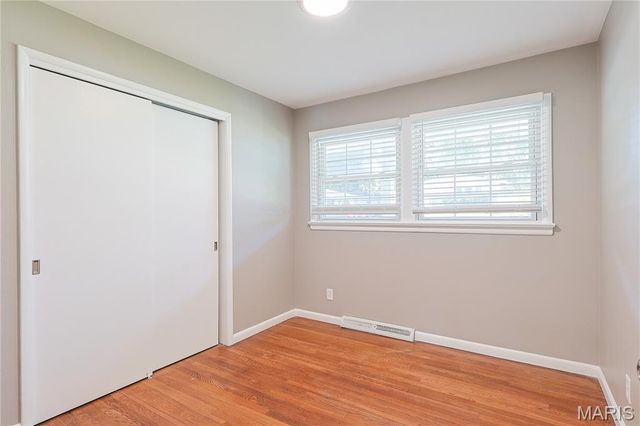 563 Apex Drive, Crestwood, MO 63126