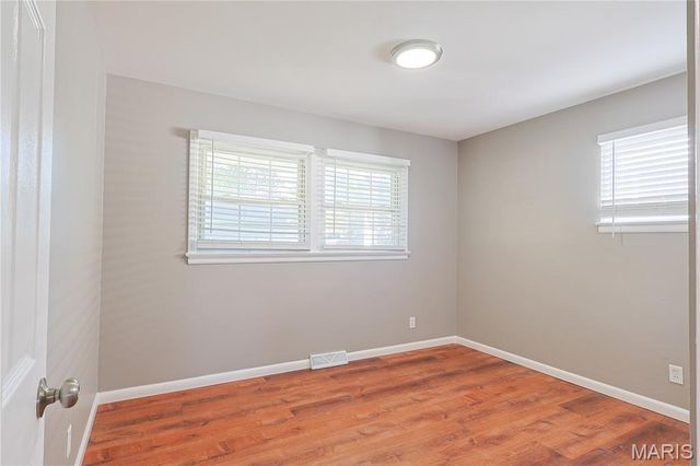 563 Apex Drive, Crestwood, MO 63126