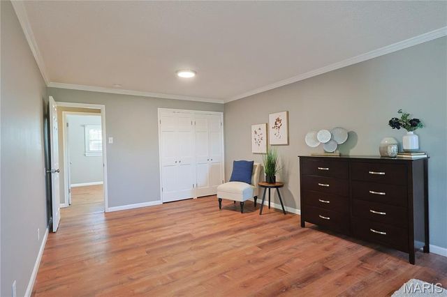 563 Apex Drive, Crestwood, MO 63126