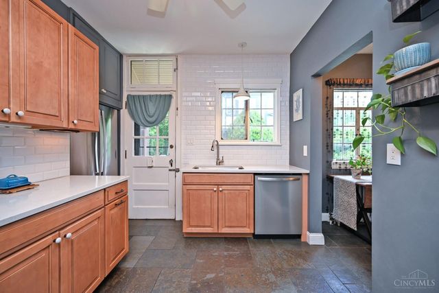 5021 Anderson Place, Cincinnati, OH 45227